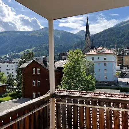 Platz Skistrasse Apartment Davos